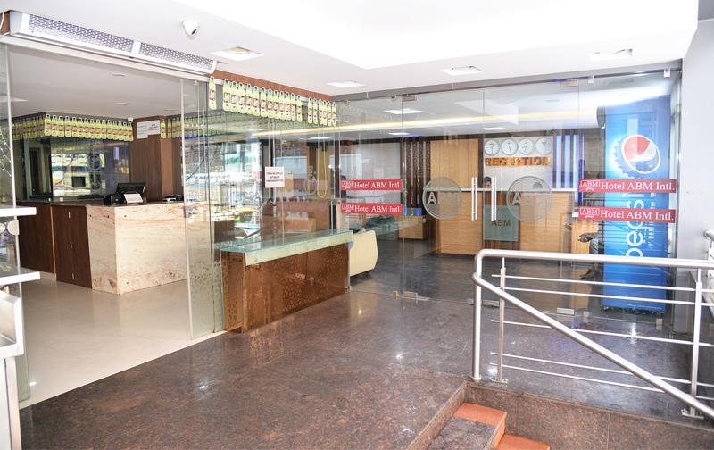Hotel Abm International Bangalore Luaran gambar